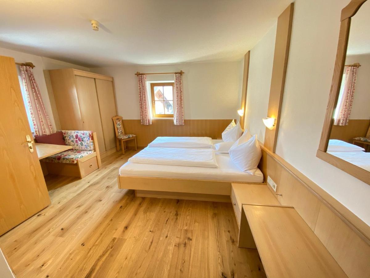 Lindnerhof Urlaub Am Bauernhof Hotel San Lorenzo di Sebato Bagian luar foto